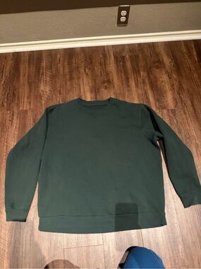 lululemon athletica Men's Forest Green Crewneck Sweatshirt